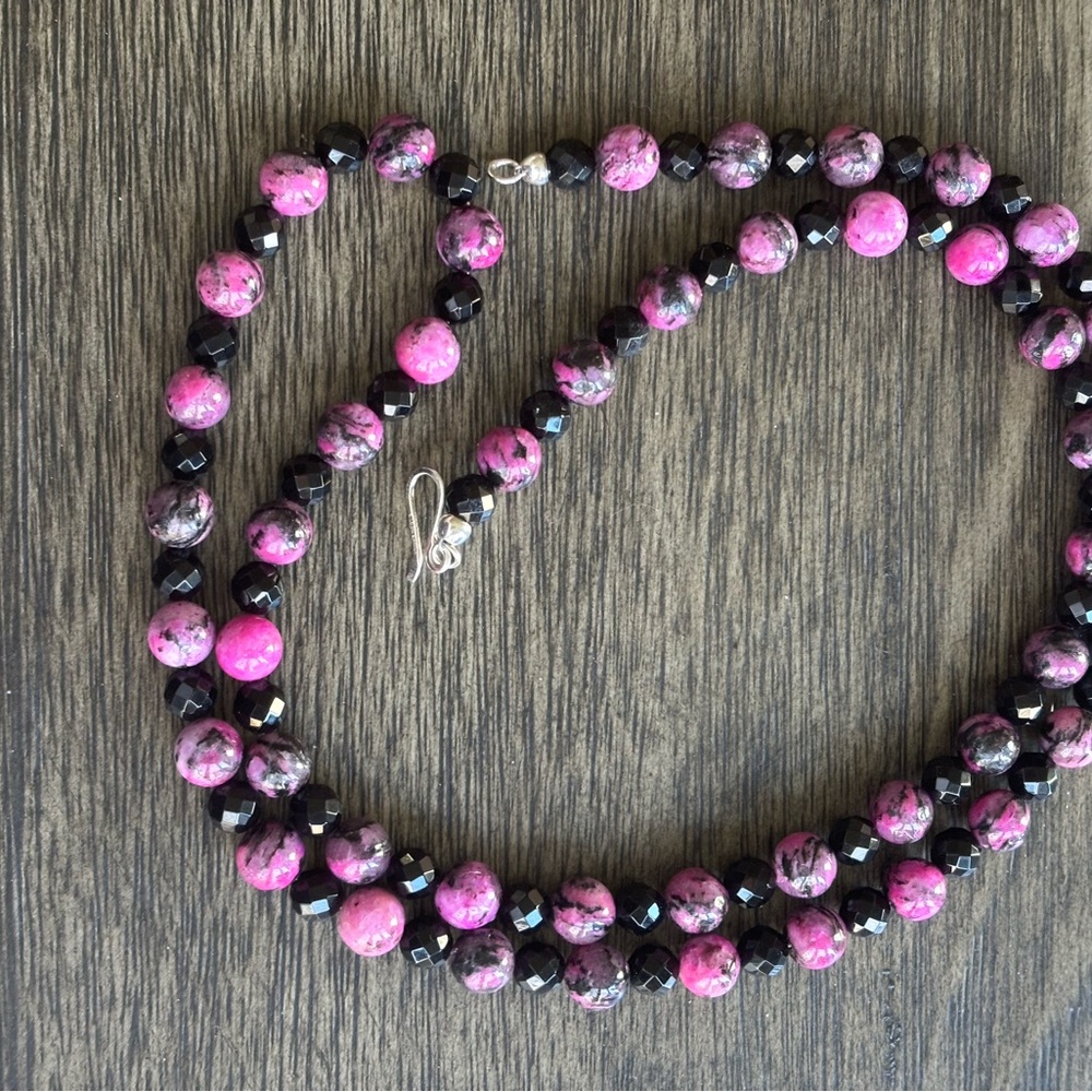 Jay King DTR Mine Finds Black Agate Fuchsia Tiger Eye Beaded 36"